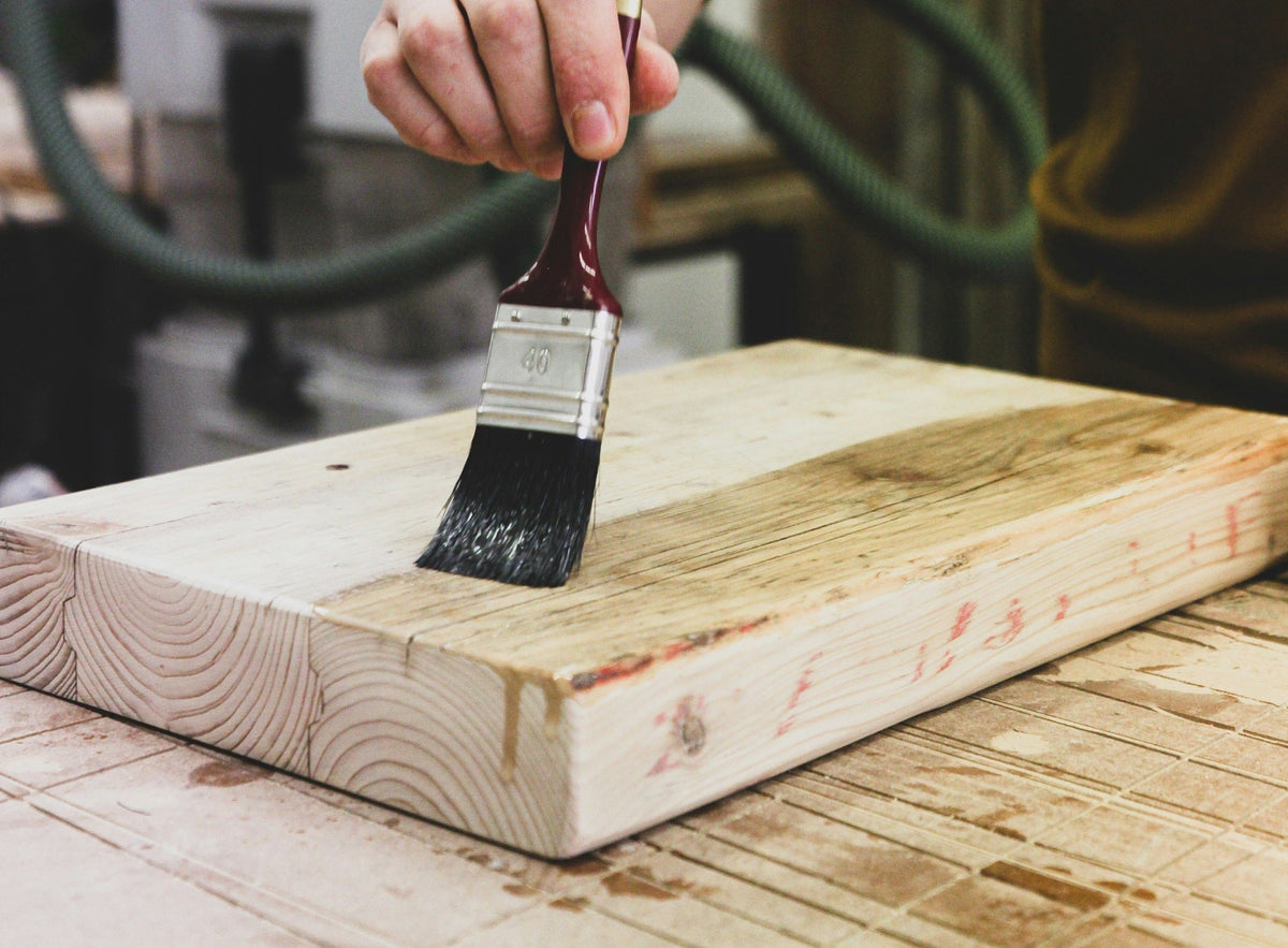How to Use Wood Furniture Paint: 7 Practical Steps